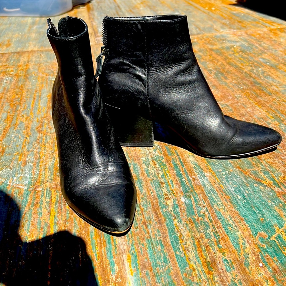 Dolce Vita Booties